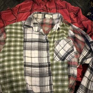 Women's Green and White Plaid Button Down Shirt